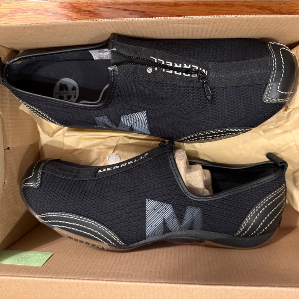 Merrell Women's Black Barrado Sneakers - Picture 5 of 11